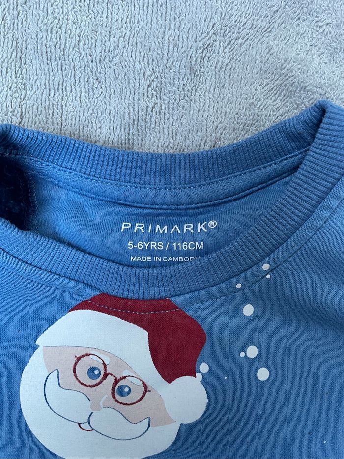 Sweat Noël 116 cm primark - photo numéro 2