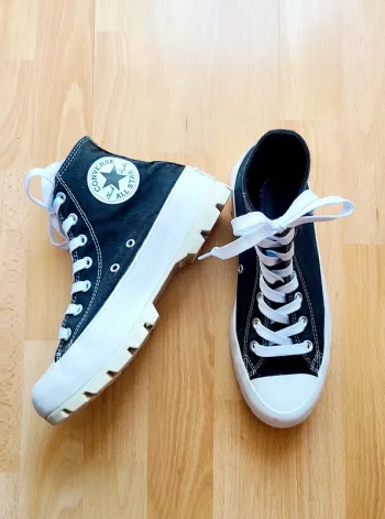 Converse noir lugged plateforme taille 38