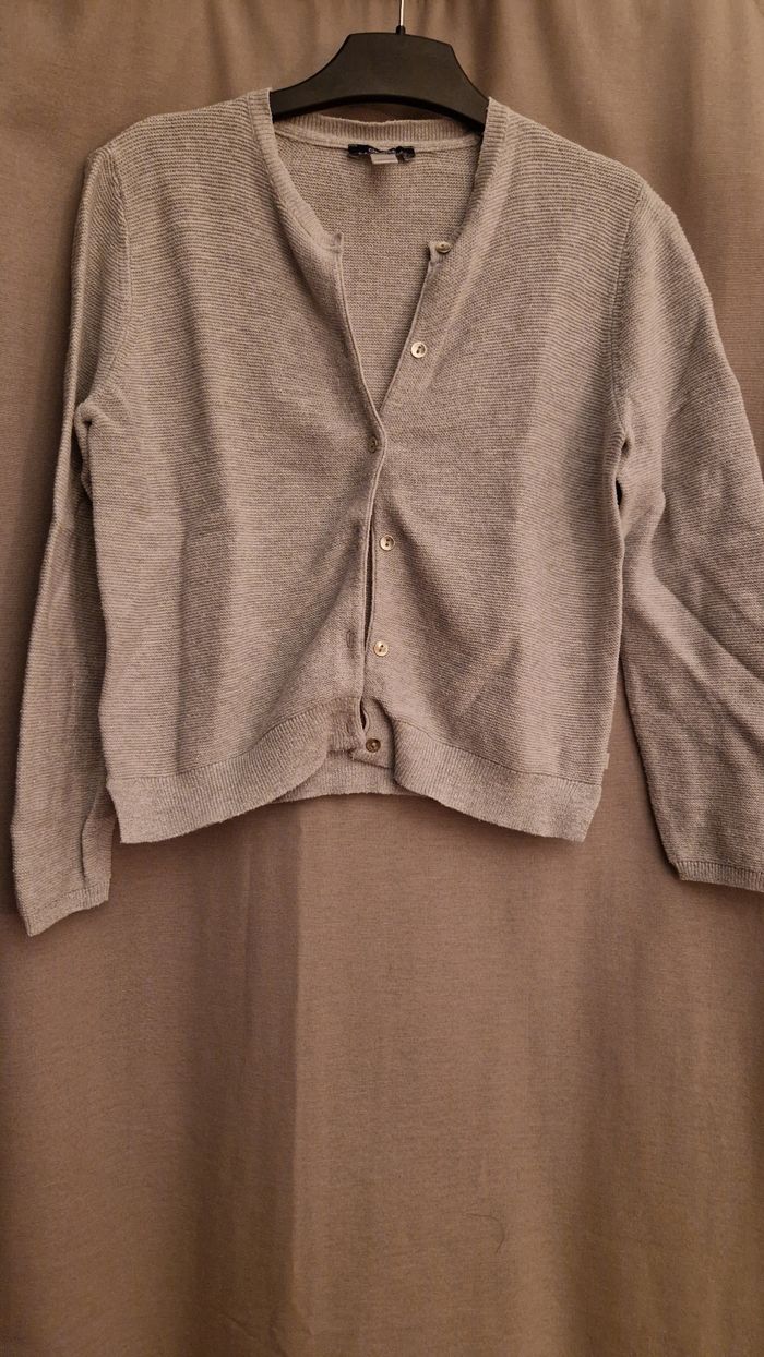 Lot gilet Okaïdi - photo numéro 3