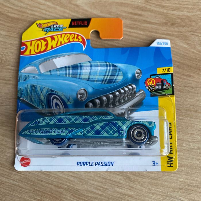 Miniature hot wheels Purple passion