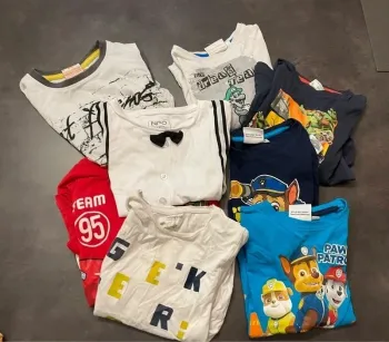 Lot de t-shirt enfant Taille 6 ans