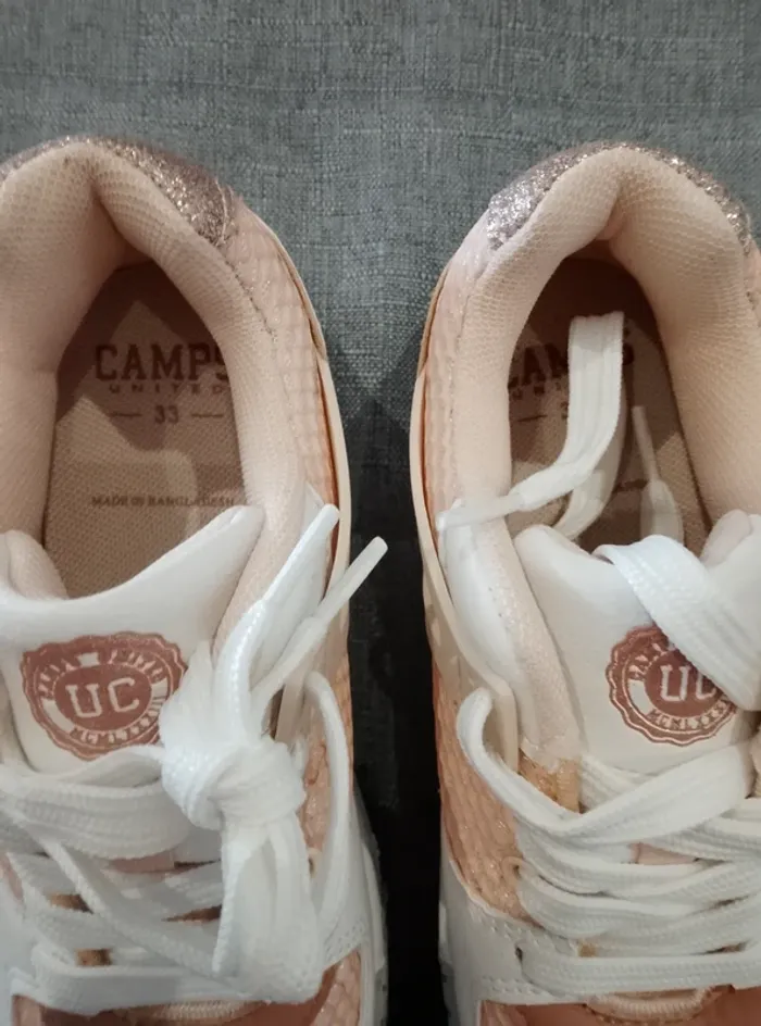 Chaussures neuves Baskets à lacets - Fille - 33 - photo numéro 4