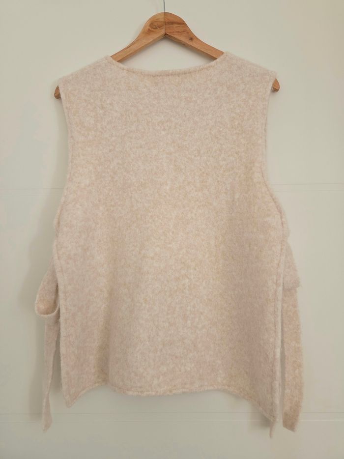 Pull sans manche In April 1986 beige - photo numéro 6