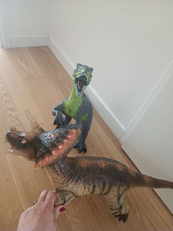 Lot dinosaures
