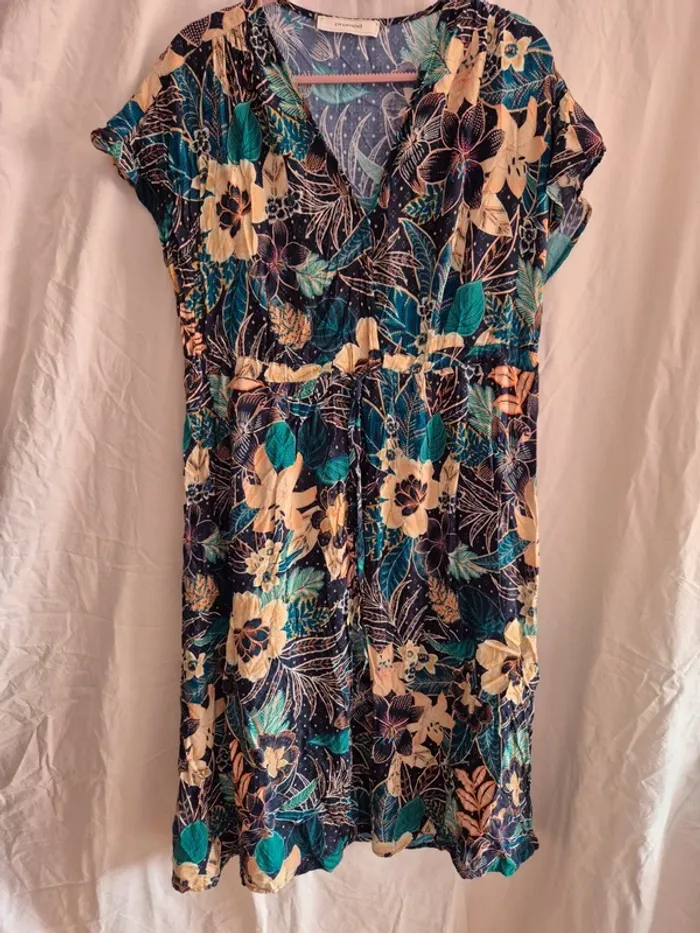 Robe manches courtes Promod