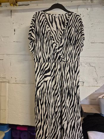 Robe manches courtes 