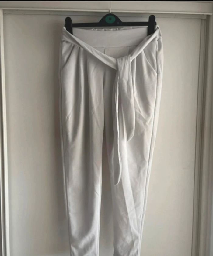 Pantalon femme taille : S 📦