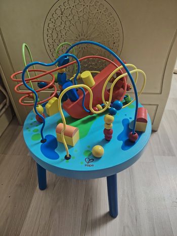 Table d'activités enfants