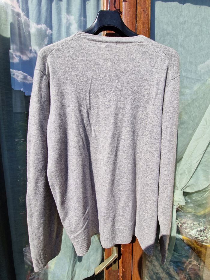 Pull 100% cachemire homme uniqlo - photo numéro 2