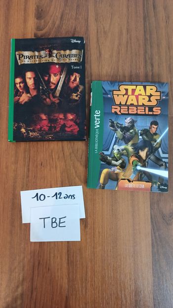 Livres pirates des Caraïbes et star Wars