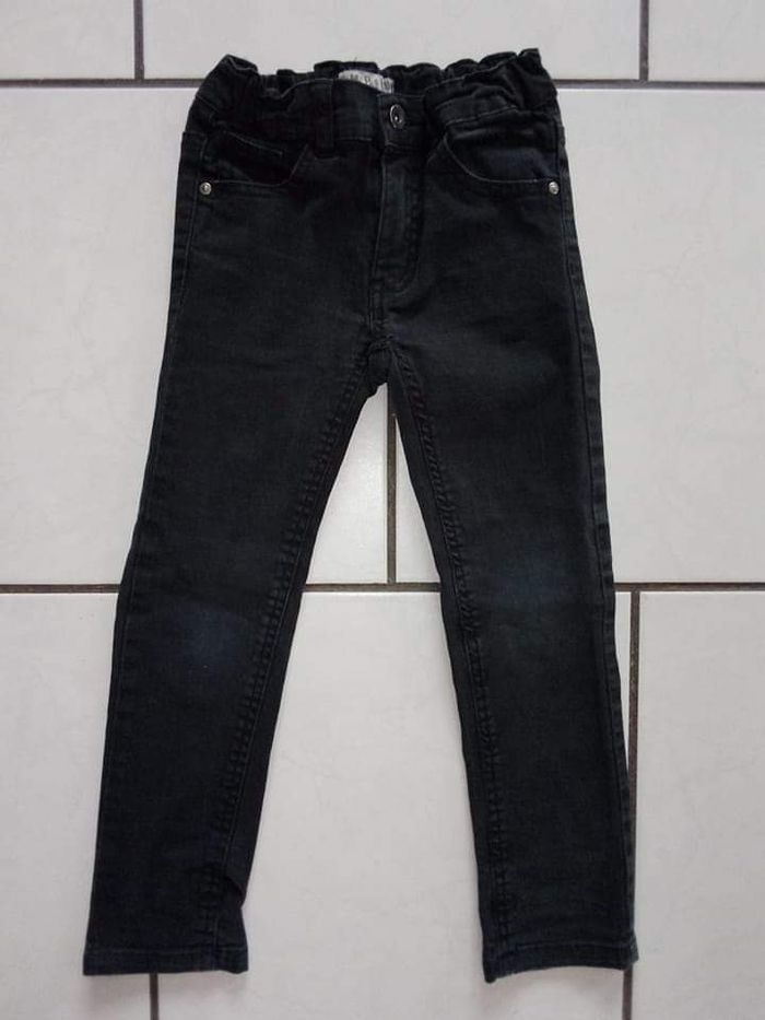 Jean fille 5 ans 110 cm