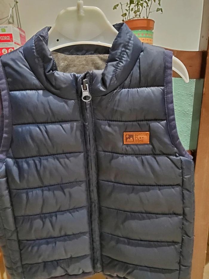 Veste sans manches Kiabi 9 mois - photo numéro 2