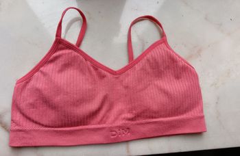 Brassière 14 ans