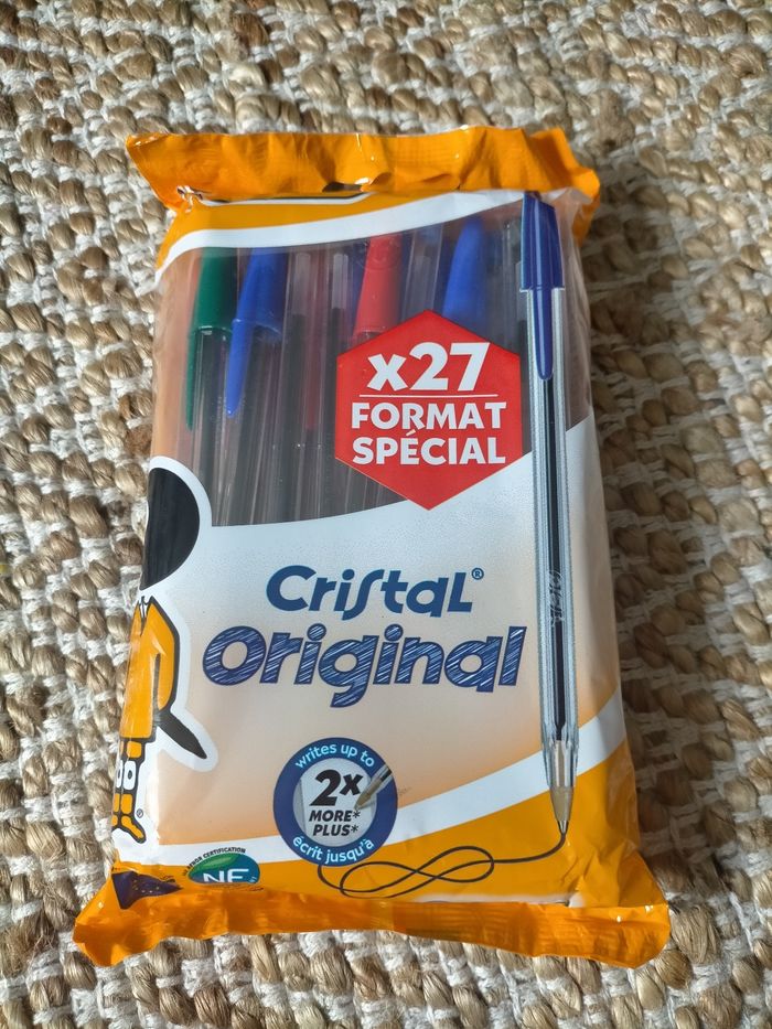 Pack 27 stylos Cristal original Bic