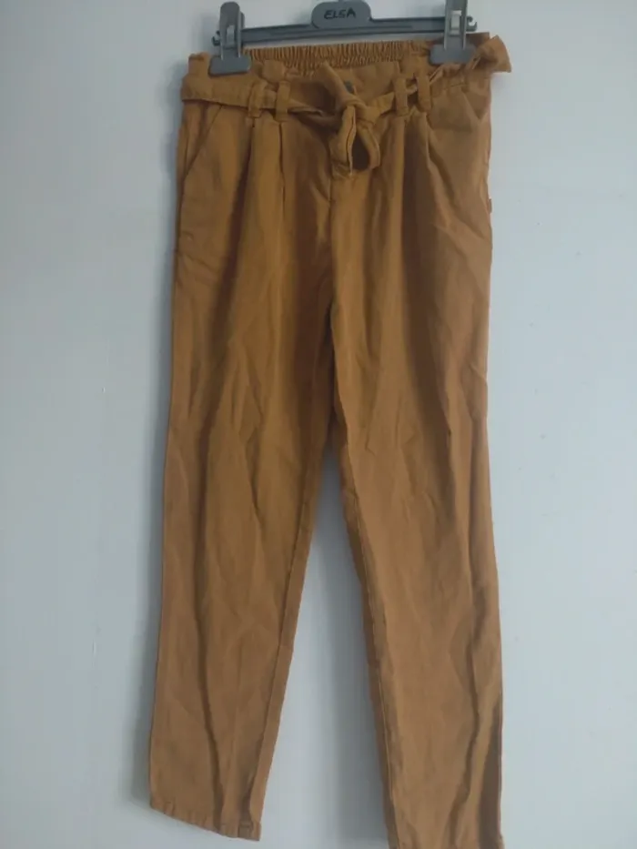 Pantalon Okaïdi taille 7 ans