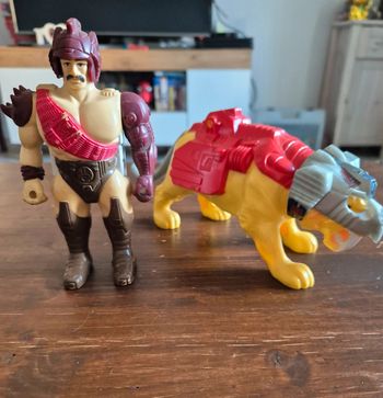 Figurine Hasbro transformers 1988 G1 pretender autobot catilla beast + Stranglehold