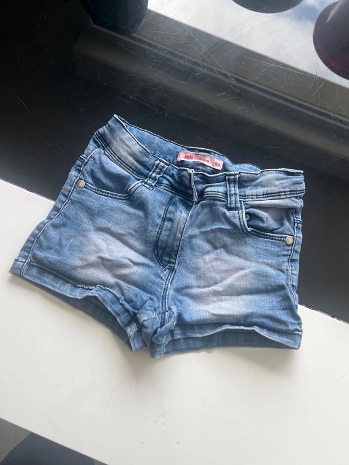 Short jean