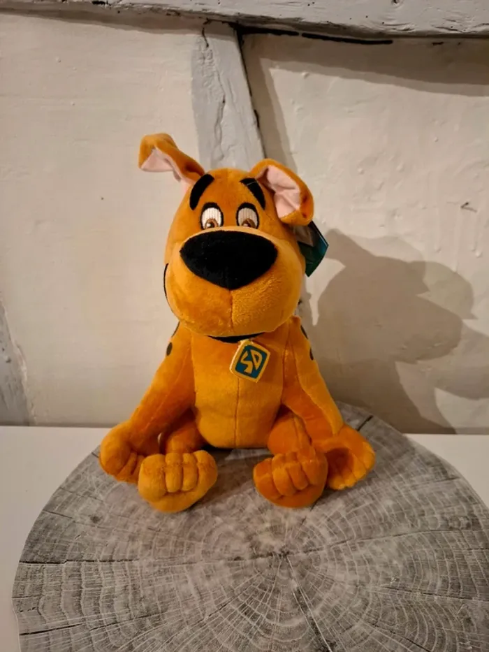 Peluche Scooby-Doo - 30 cm - photo numéro 1