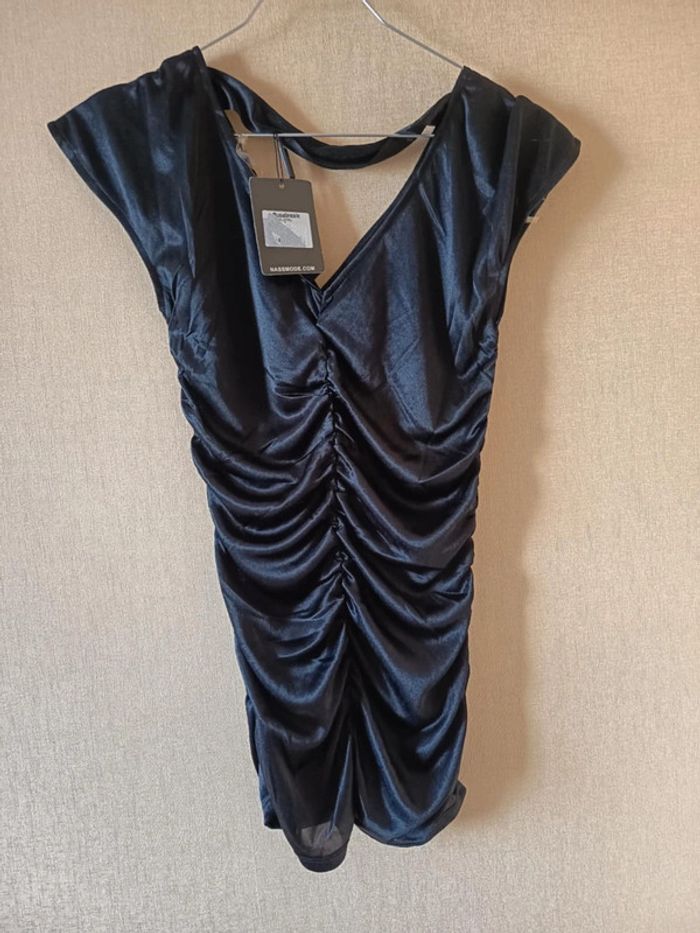 Robe courte. Marque M &Co. - photo numéro 2