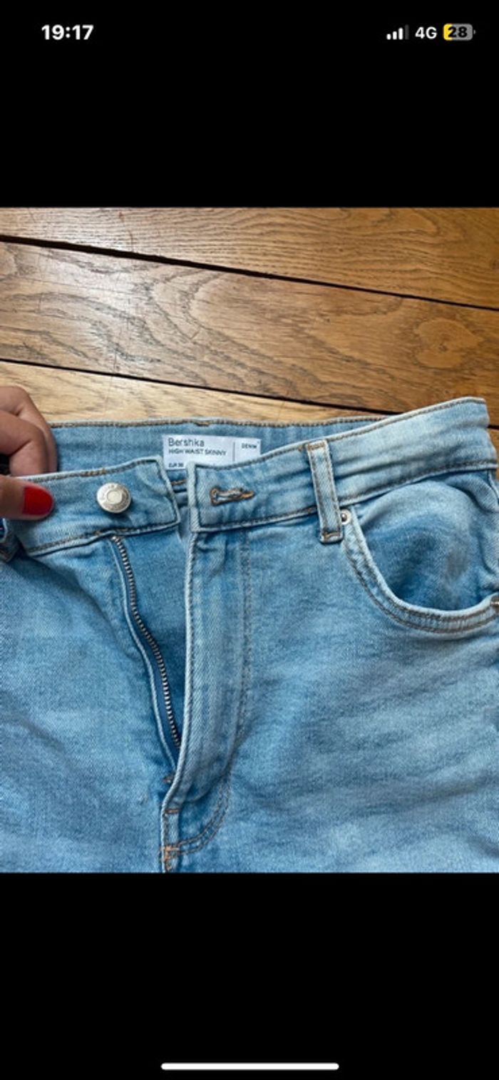 Jeans Bershka - photo numéro 3