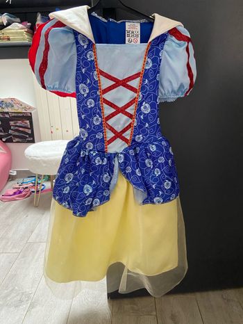 Robe blanche neige