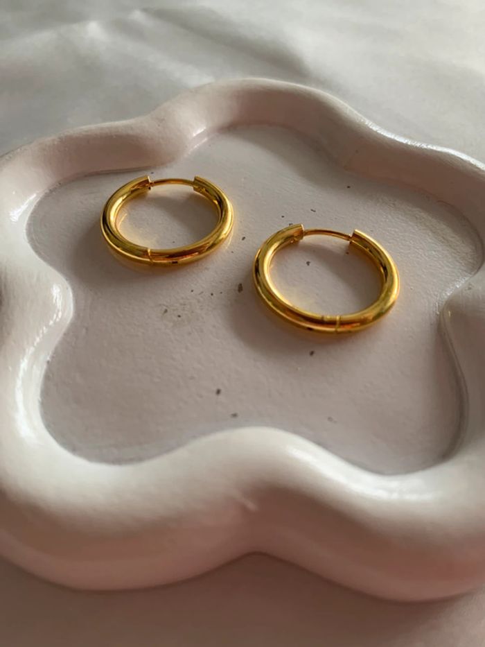 Boucles d’oreilles créoles en acier inoxydable doré 20 mm - photo numéro 6