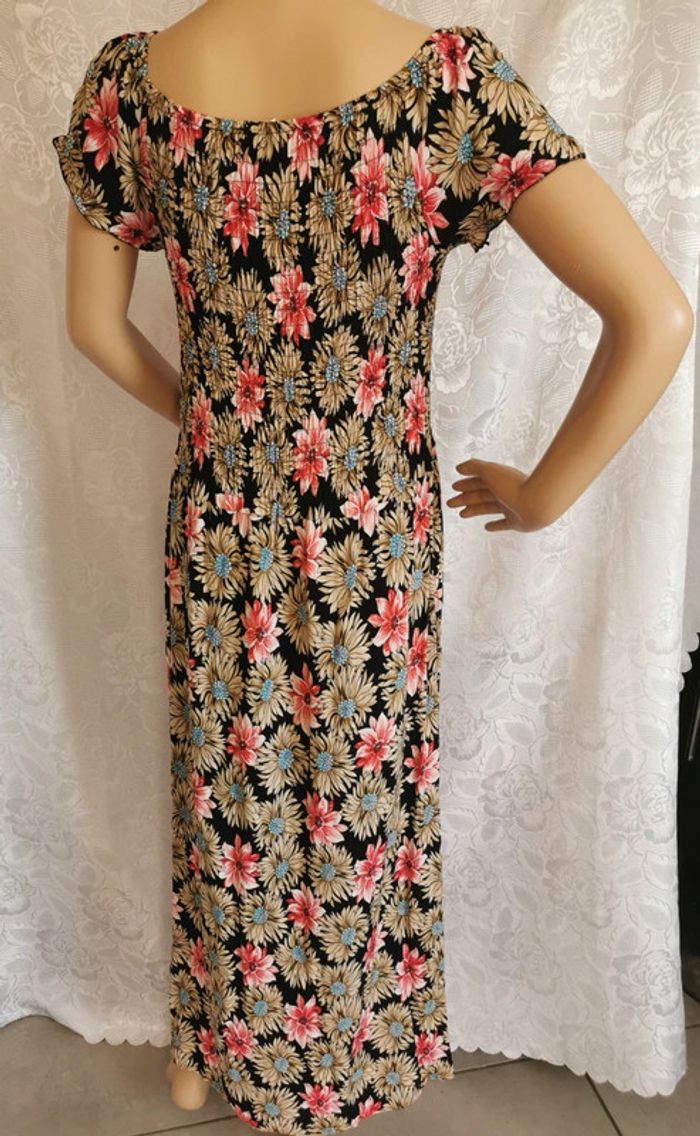 Robe. Noir.Rose . Taille 40. Zeva - photo numéro 5