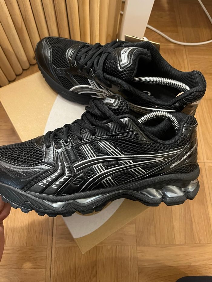 Asics Gel Kayano 14 - photo numéro 5