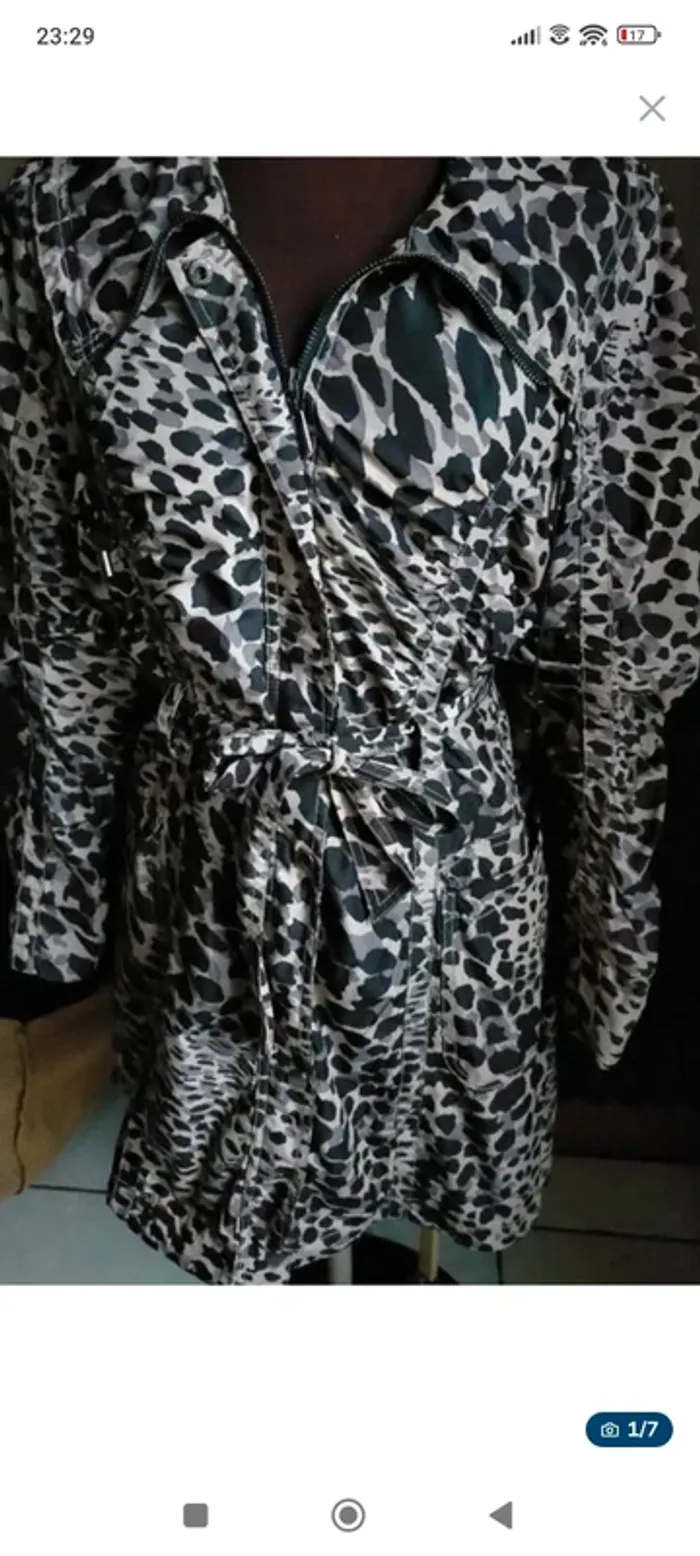 Trench leopard jacqueline Riu taille 36 neuf
