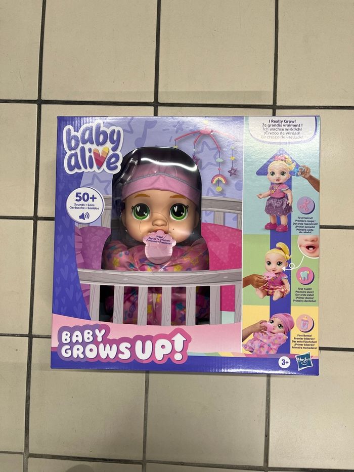 Grows up poupée évolutive