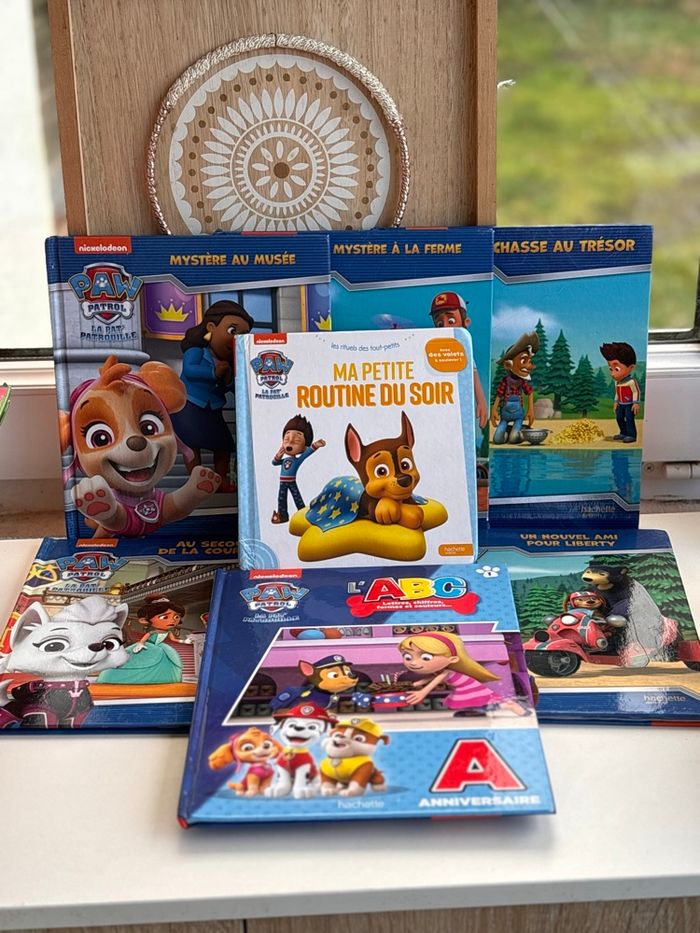 Lot livres pat patrouille