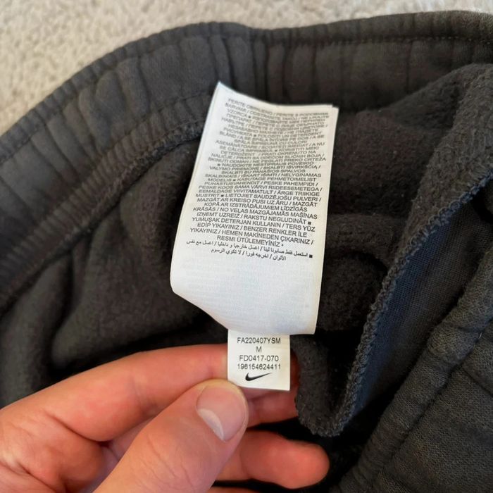 Ensemble Nike Sportswear Club Fleece Gris Fumée Rare Double Logo Taille M - photo numéro 10