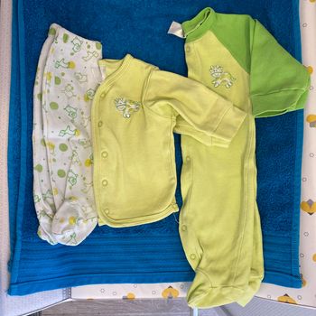 Lot de 3 habille bébé de 0 à 3 mois