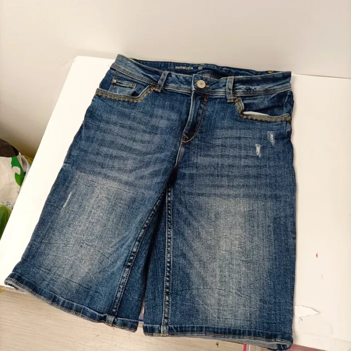Lot 9 pantalons femme T36/38 dont jeans, bermudas, salopette denim LOT036 - photo numéro 2