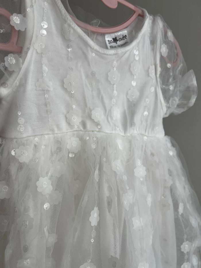 Jolie robe fille - photo numéro 3