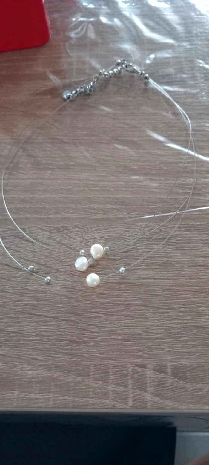 Collier ras le cou - photo numéro 2