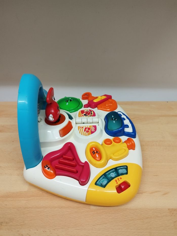 Orchestre 1er age - musical et lumineux - CHICCO - fonctionne avec 2 piles AA - photo numéro 4