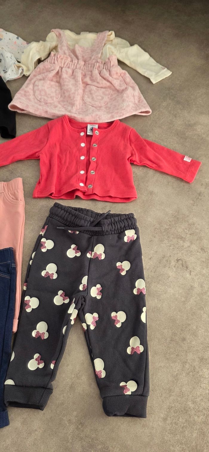 Lot vetement bébé fille 3 mois - photo numéro 2