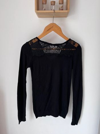 Pull noir léger