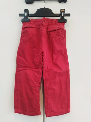Pantalon rouge 9 mois