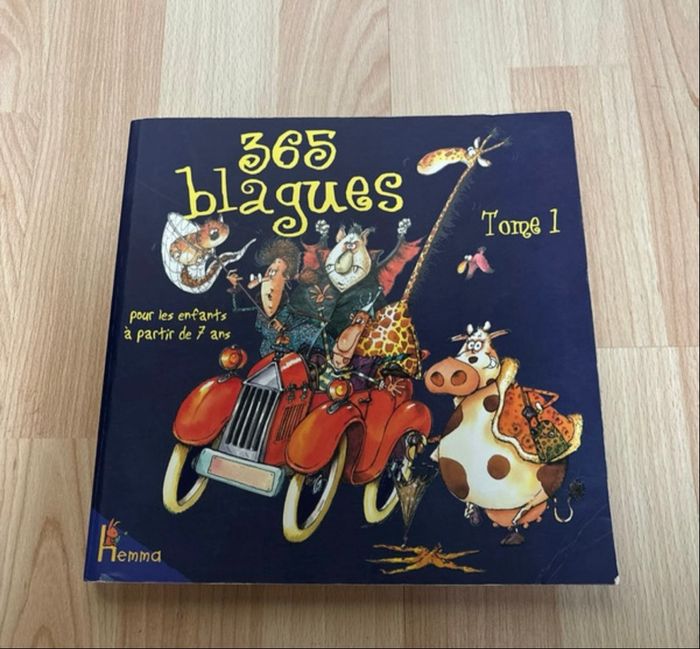 Livre enfant 365 blagues - bon état