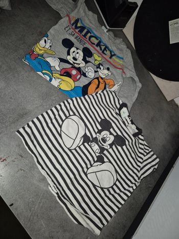 T-shirt mickey