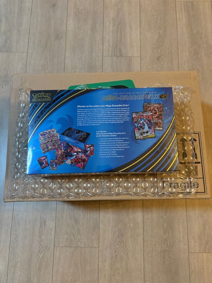 UPC Méga-Dracaufeu x Ex - Coffret Ultra Premium - Pokémon - photo numéro 2