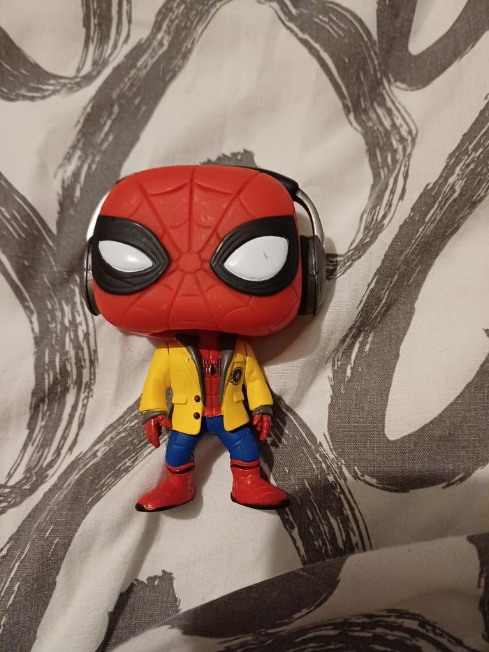 Lot de 7 pop spiderman - photo numéro 4