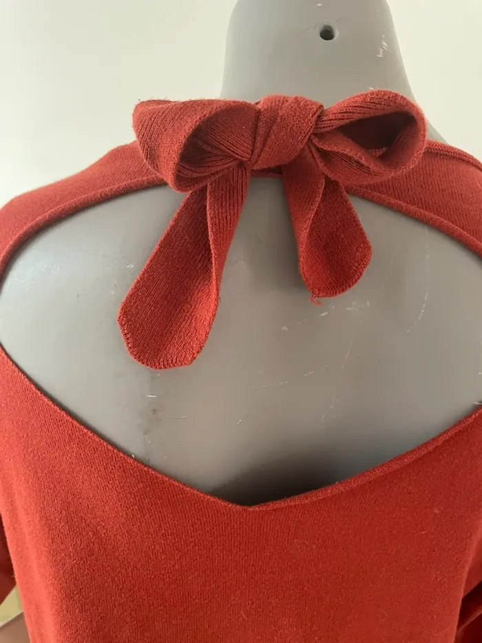 Magnifique petit pull léger en 38/40 de la boutique NafNaf excellent état - photo numéro 5
