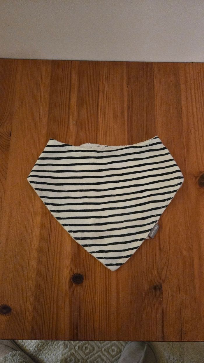 Lot bavoirs fille - photo numéro 4