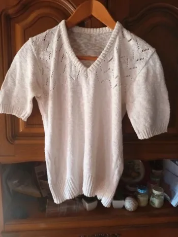 Tricot sans manches taille 36 38