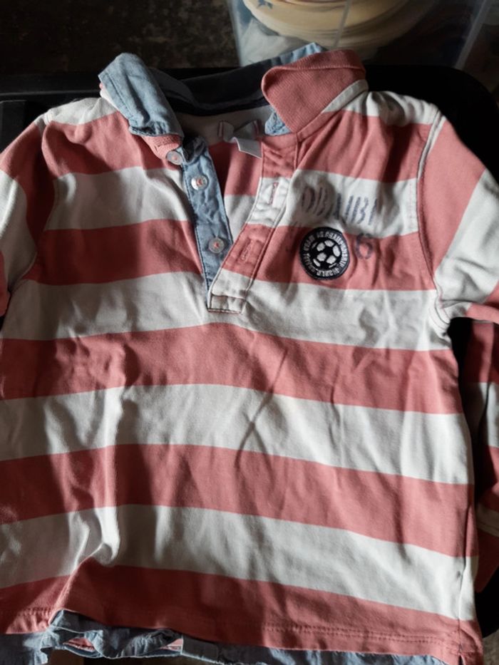 Polo avec un faux col de chemise