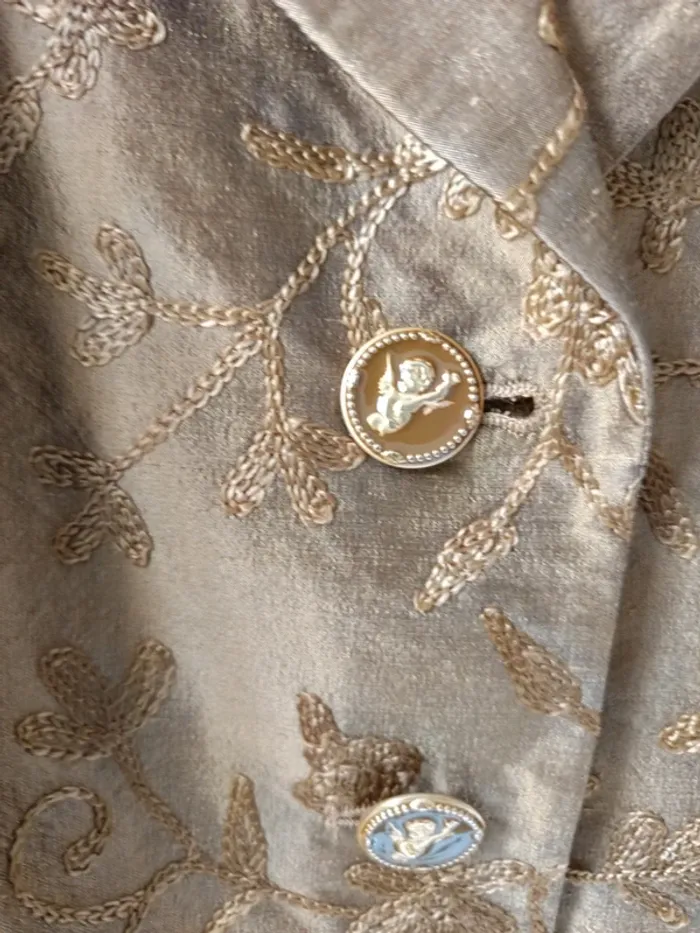 Superbe blazer Élégance Paris t.44 100% soie brodée - photo numéro 2