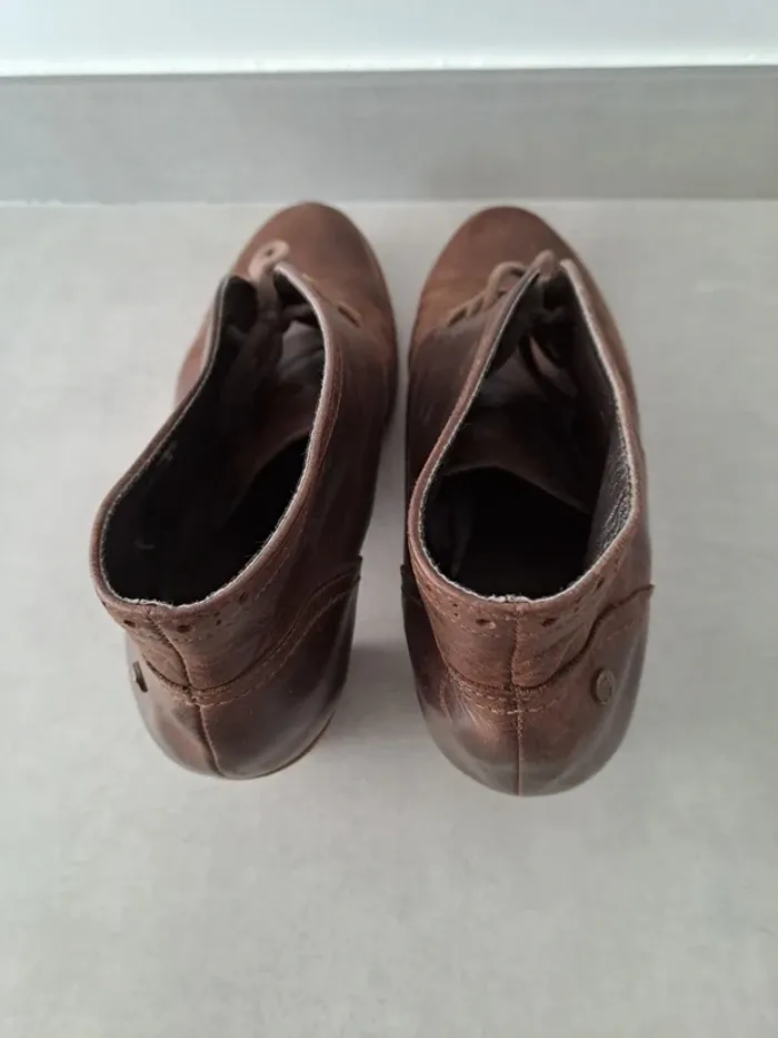 Bottines à Lacets en Cuir - Taille 40 - Style Élégant et Confortable - photo numéro 2